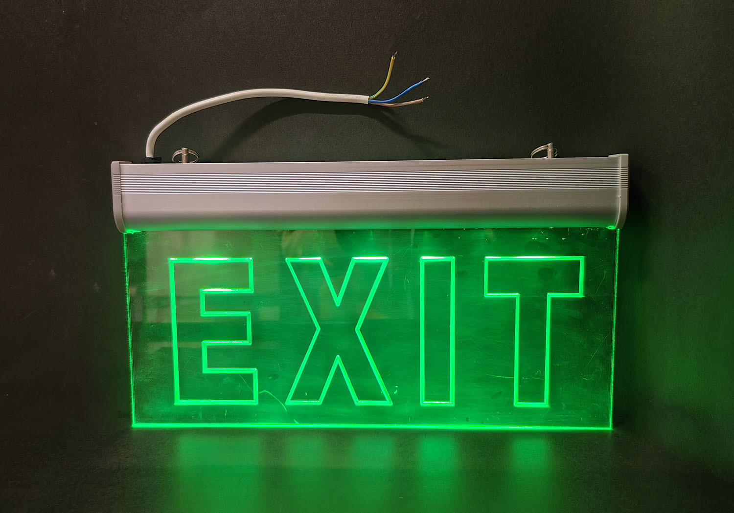 Señal de salida de emergencia contra incendios, Señal de salida LED, Luz de seguridad de emergencia Luz verde con panel transparente o adhesivo de PVC